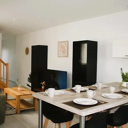 Trio Home,3 Chambres, Parking Privé Gratuit, Wifi Débit, 10min La Rochelle,15min île De Ré Puilboreau