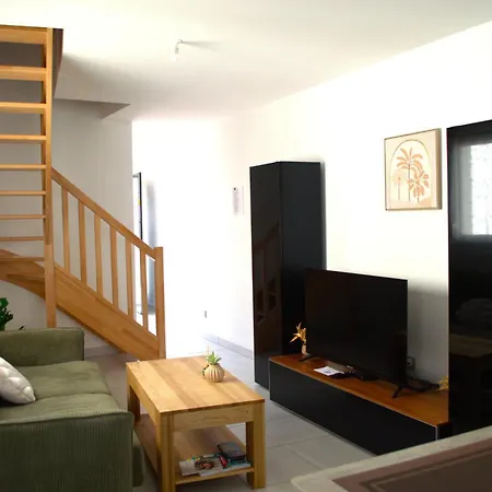 Trio Home,3 Chambres, Parking Prive Gratuit, Wifi Debit, 10min La Rochelle,15min Ile De Re 别墅 普伊尔波勒奥