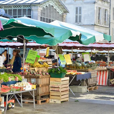 Villa Trio Home,3 Chambres, Parking Prive Gratuit, Wifi Debit, 10min La Rochelle,15min Ile De Re Puilboreau