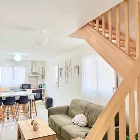 Trio Home,3 Chambres, Parking Prive Gratuit, Wifi Debit, 10min La Rochelle,15min Ile De Re Puilboreau
