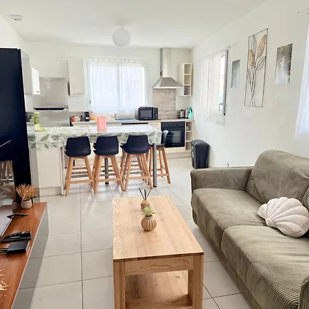 Trio Home,3 Chambres, Parking Prive Gratuit, Wifi Debit, 10min La Rochelle,15min Ile De Re Puilboreau