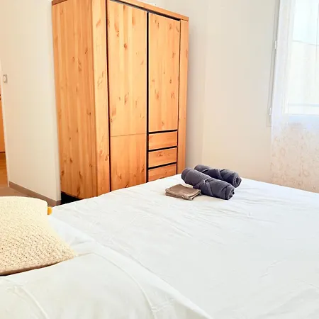 Trio Home,3 Chambres, Parking Prive Gratuit, Wifi Debit, 10min La Rochelle,15min Ile De Re Vila *